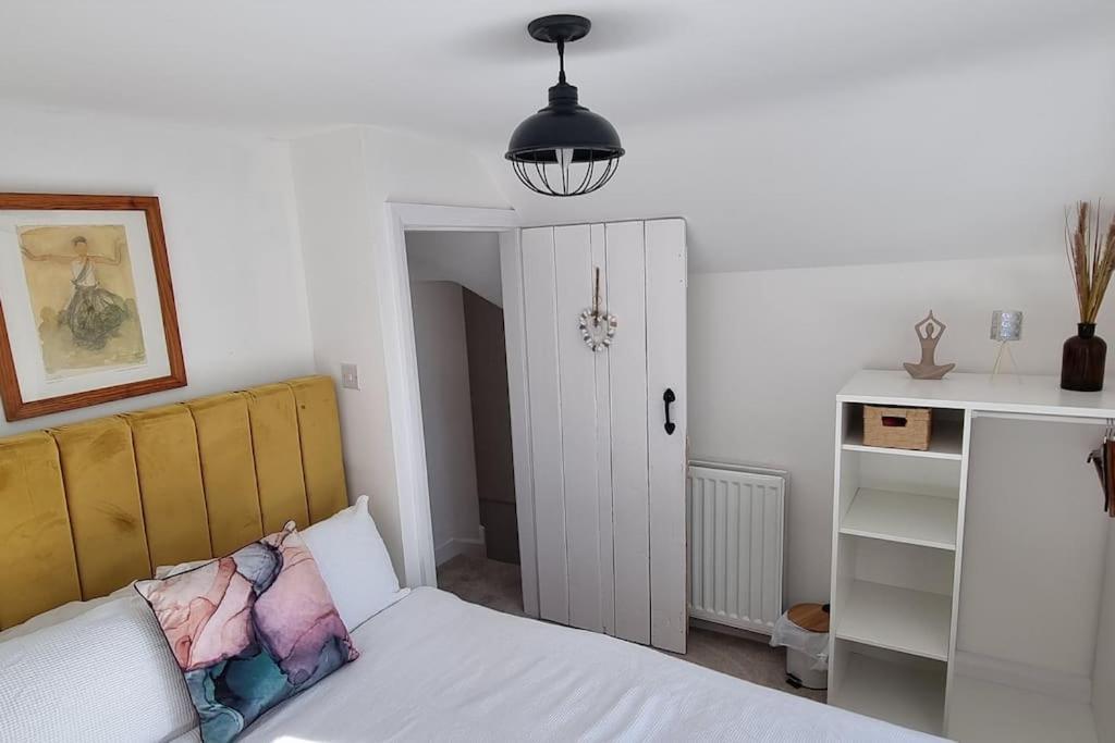 Cosy With Hot Tub And Garden * Llandudno